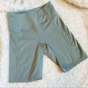 girlfriend collective agave bike shorts